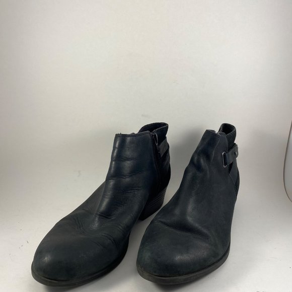 Clarks collection black snakeskin print buckle booties 9 - Picture 1 of 7